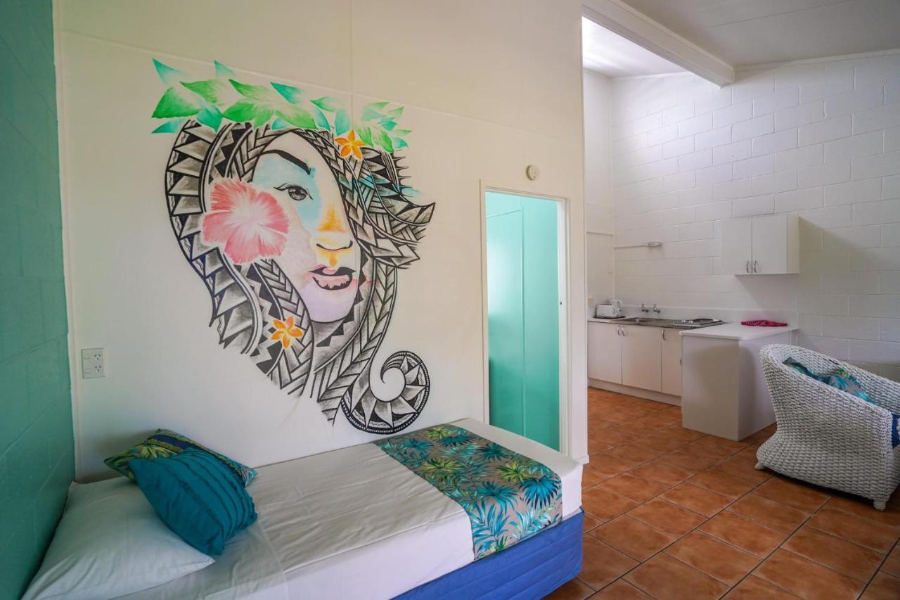 The Black Pearl Beachside Apartments ราโรทองกา ภายนอก รูปภาพ