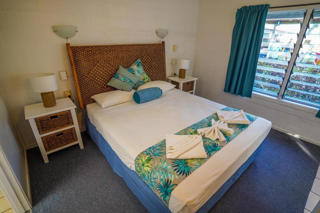 The Black Pearl Beachside Apartments ราโรทองกา ภายนอก รูปภาพ