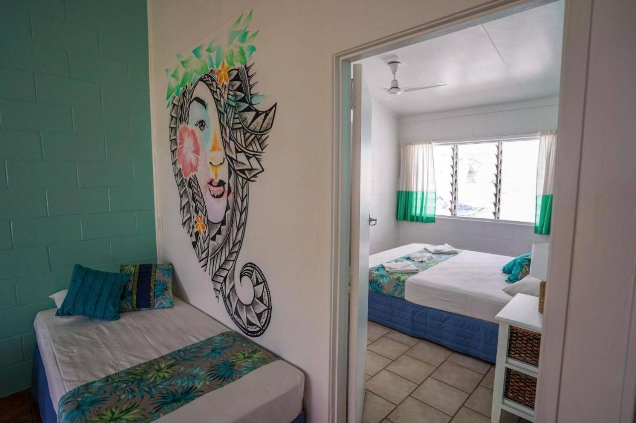 The Black Pearl Beachside Apartments ราโรทองกา ภายนอก รูปภาพ